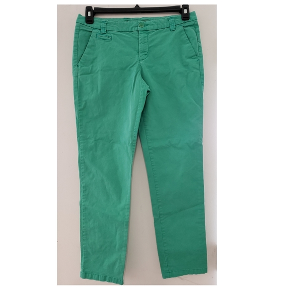 Khakis by GAP SIZE 6 green pants - Picture 4 of 4